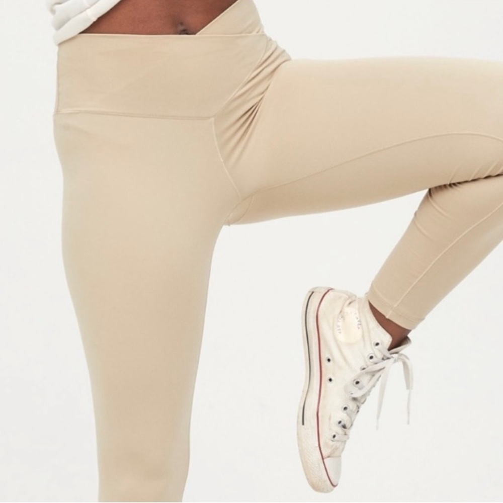 Aerie offline crossover tan leggings